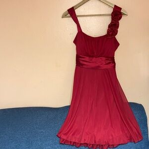 Red One-Shoulder Floral Accent Wedding Dress